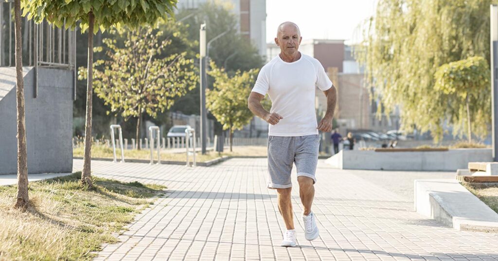 Exercícios físicos no Parkinson: quais práticas ajudam a controlar os sintomas